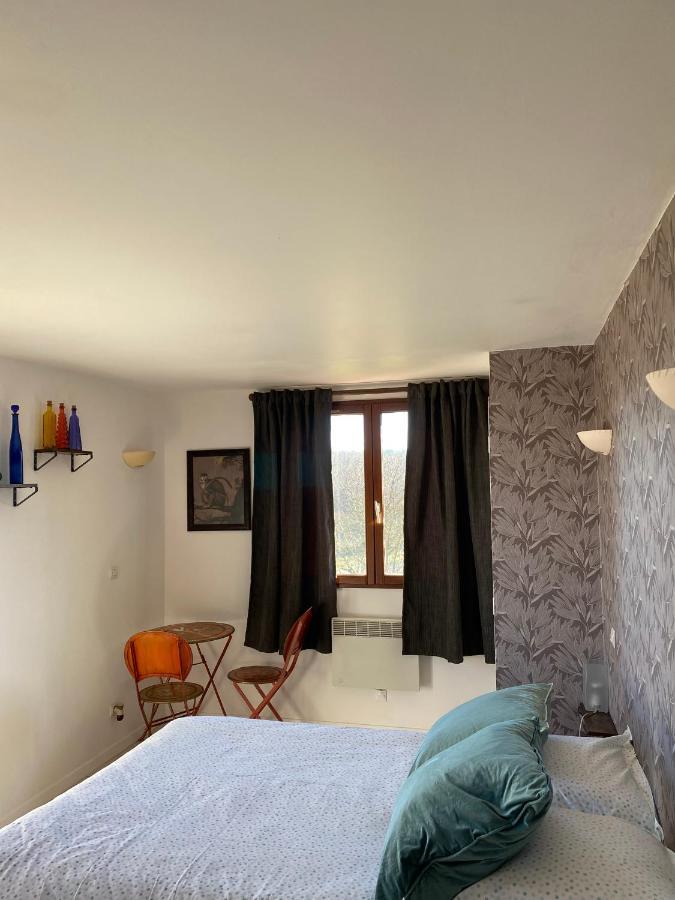 Bed and Breakfast Le Domaine Du Gravier Грама Экстерьер фото